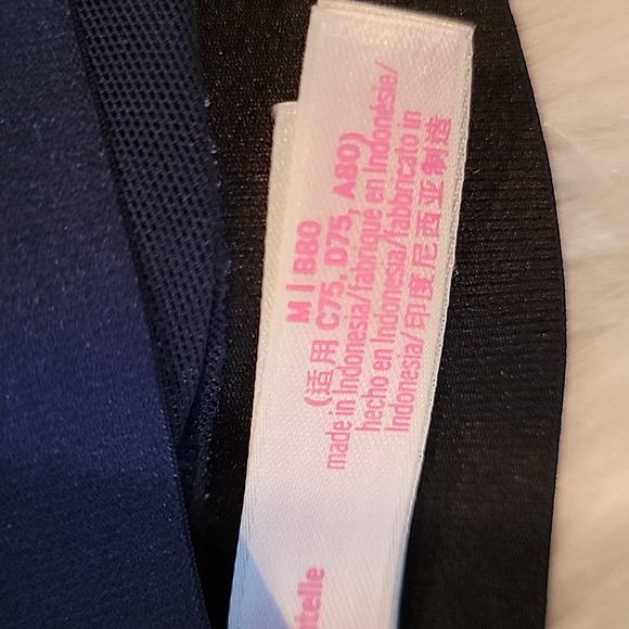 NWT Victoria's Secret PINK Lace Bralette 😍 - Picture 7 of 8